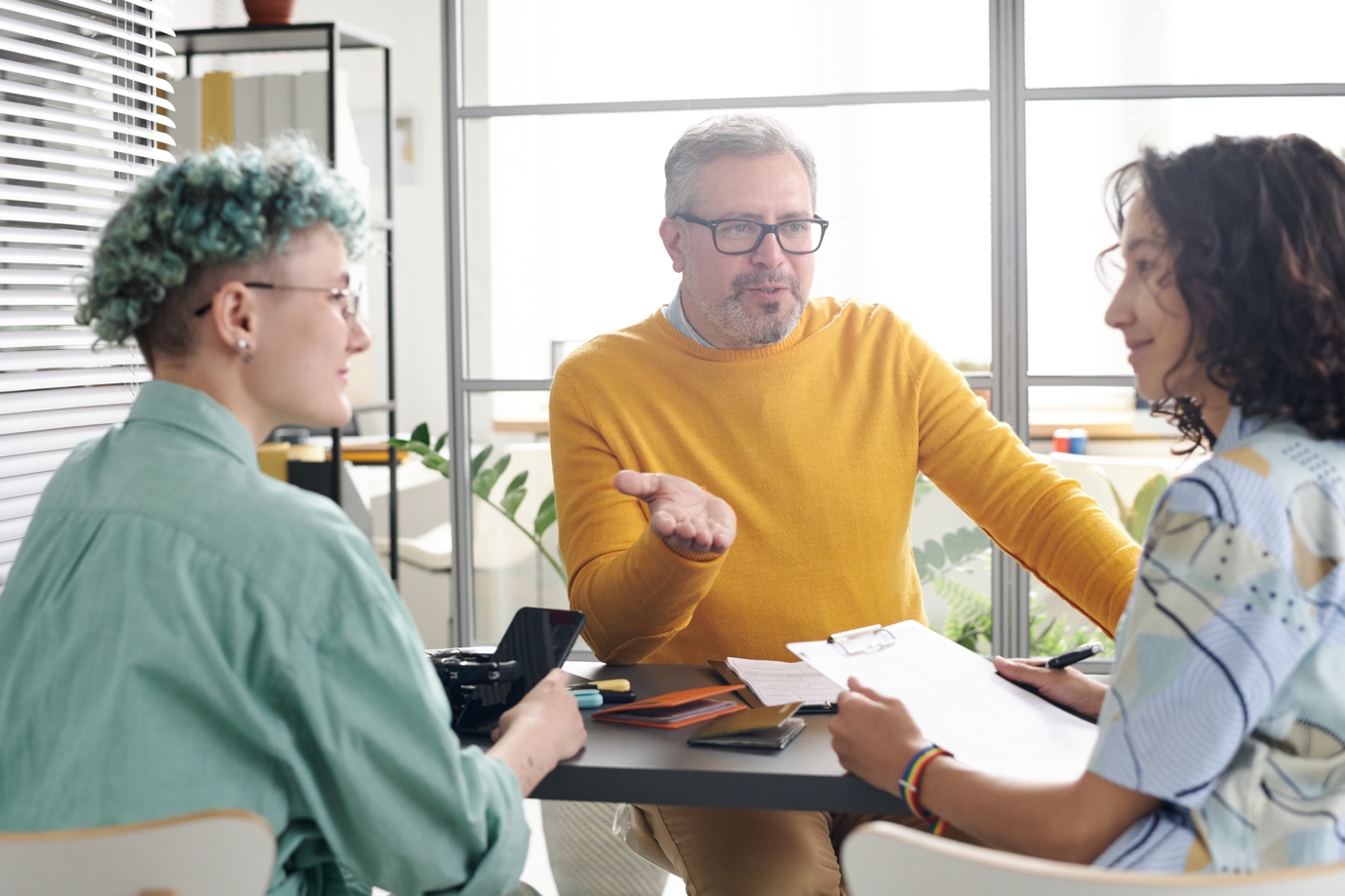 Avocat autour de moi – Top conseils pour choisir le bon professionnel du droit!