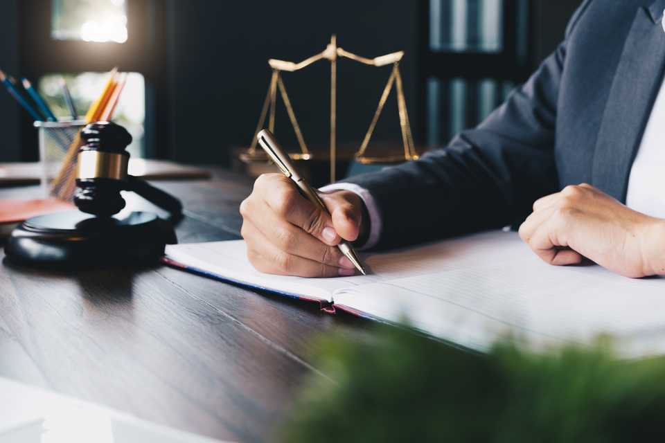 avocat droit municipal obtenir permis