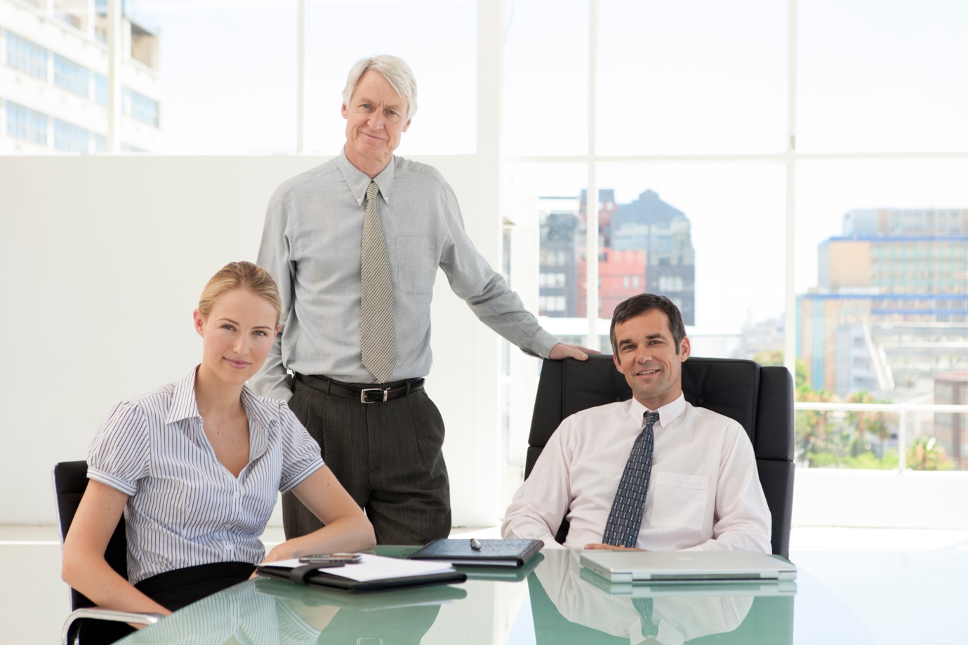 Transfert d'une entreprise familiale avec un avocat spécialisé