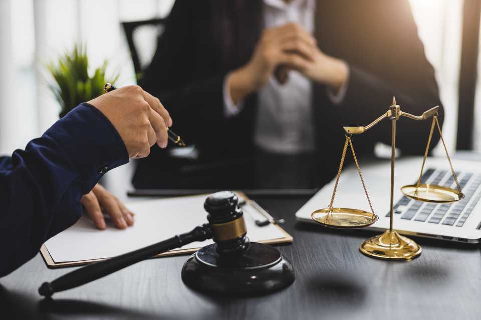 avocat droit affaires internationales