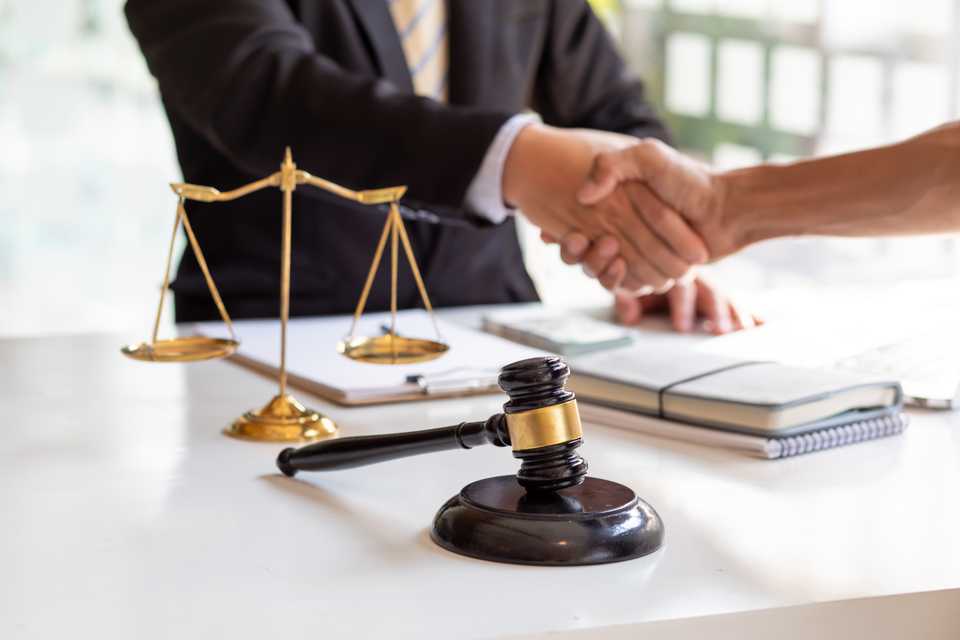hire a family lawyer in ontario